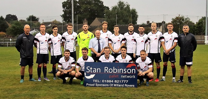 WillandRovers 4-1 HengroveAthletic. Photo Link